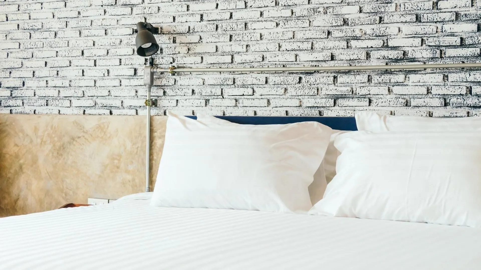 ***  Ko Lanta Hotels And Working Space Tayland